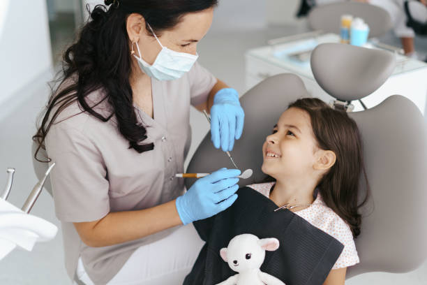 Best Dentist for Tooth Abscess  in Winfield, IL